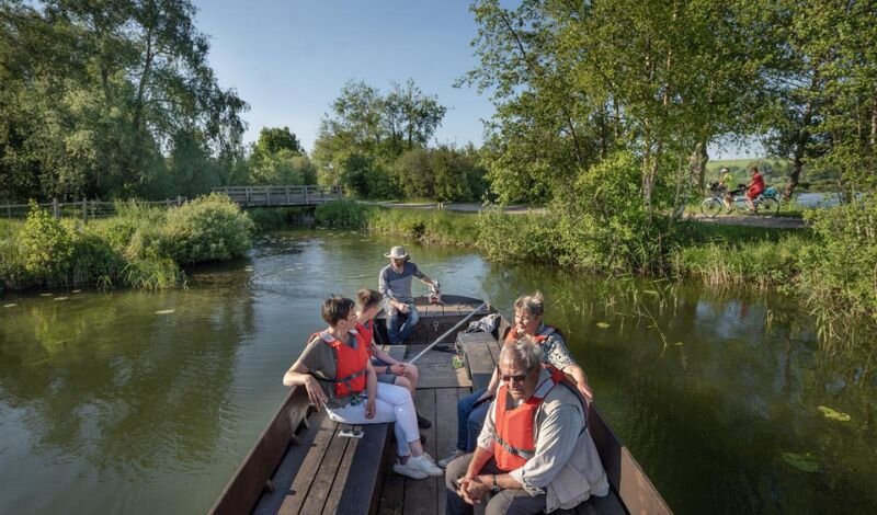 Balade bucolique en barque