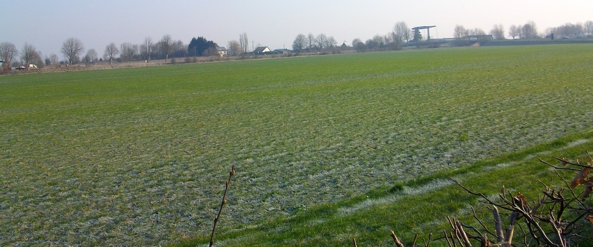Aire de stationnement en entrée de Saint-Valery-sur-Somme